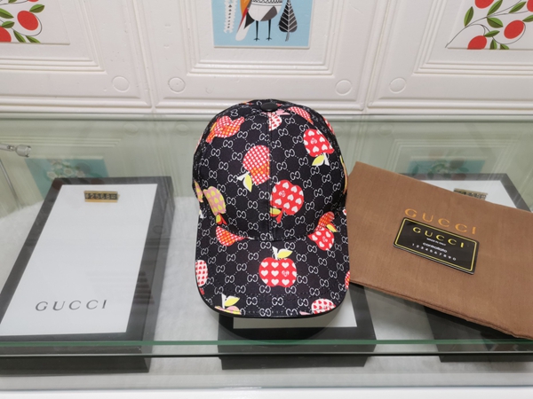 ブランド帽子着用イメージ